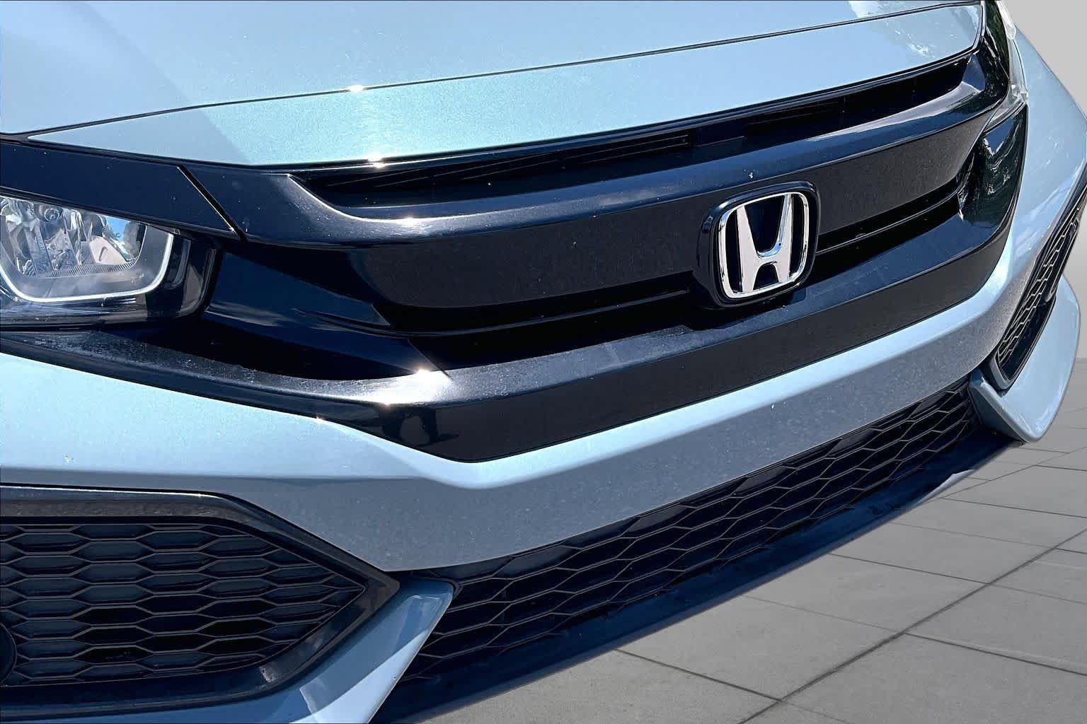 Used 2018 Sonic Gray Pearl Honda EX image 31
