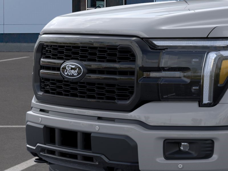 New 2026 Avalanche Ford LARIAT image 18
