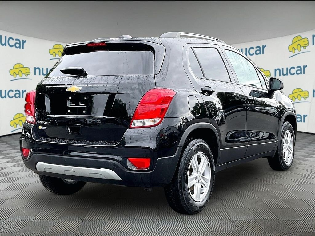 Used 2022 Black Chevrolet LT image 6