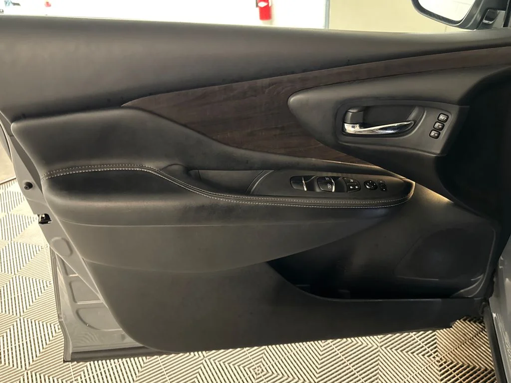 Certified Used 2021 Gray Nissan Platinum image 16
