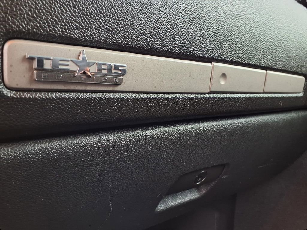 Used 2012 SILVER ICE METALLIC Chevrolet LT image 25