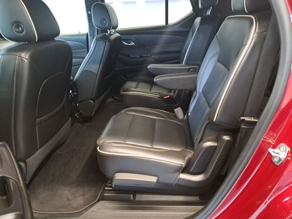 Used 2022 Red Chevrolet Premier image 27