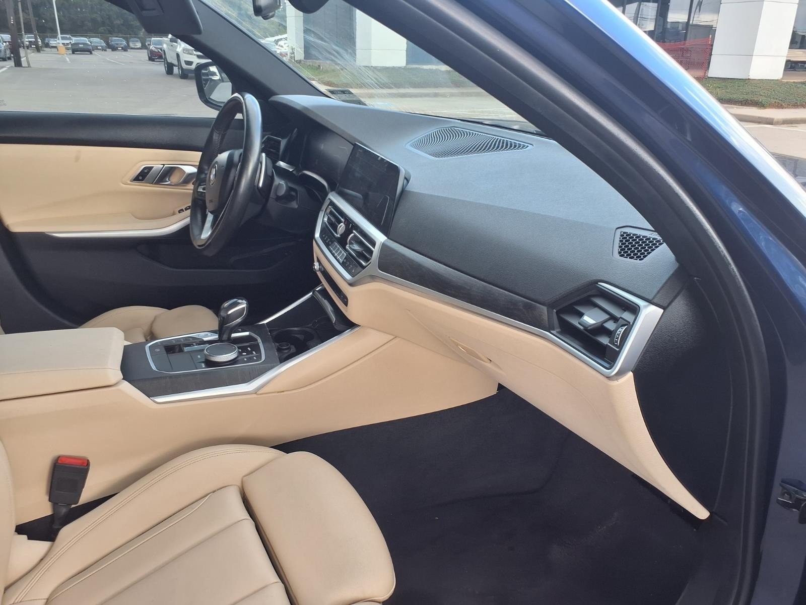 2020 BMW 3 Series photo 11 of 25