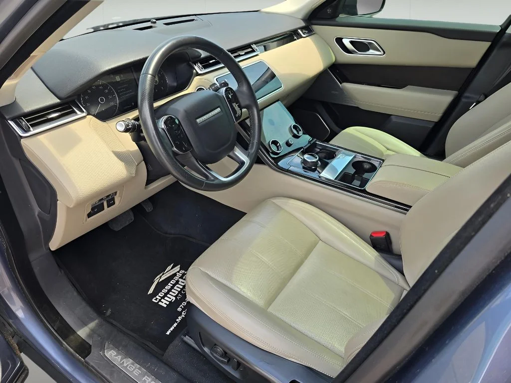 Used 2020 Byron Blue Metallic Land Rover S image 23