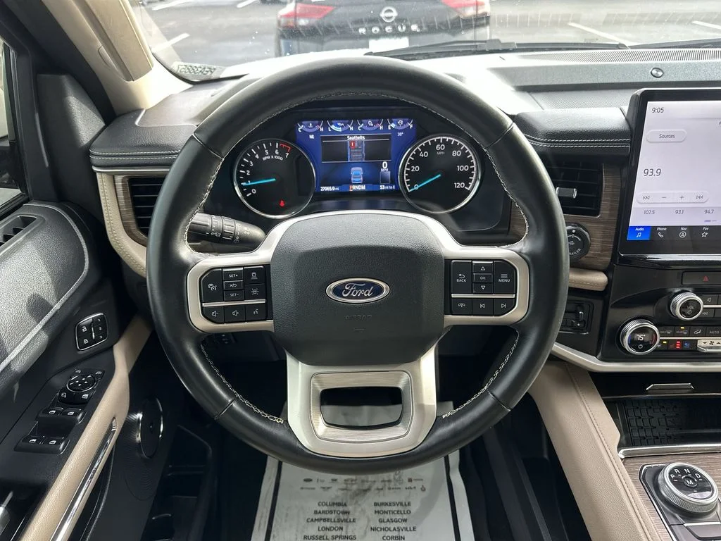 Used 2023 White Ford Limited image 14