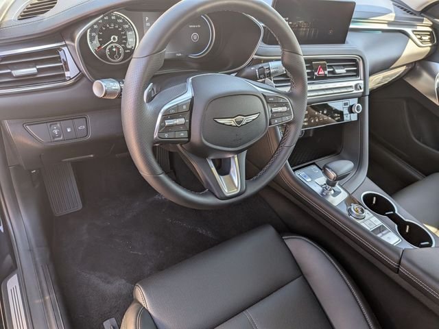 2026 GENESIS G70 Standard - Photo 10