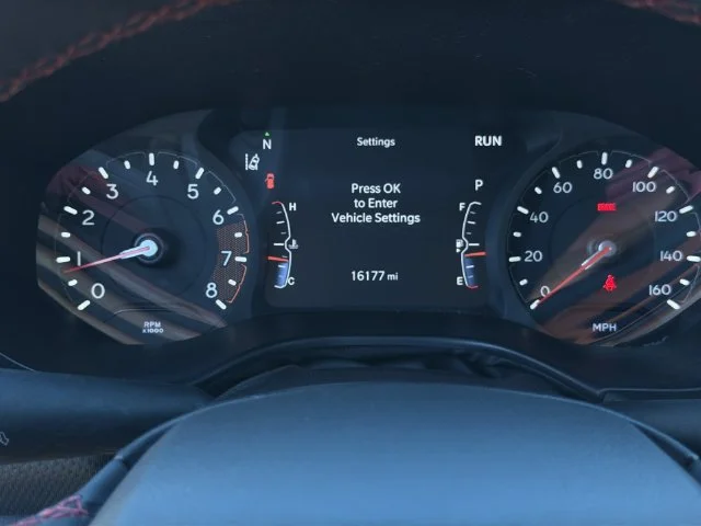 Used 2025 White Jeep Trailhawk image 22