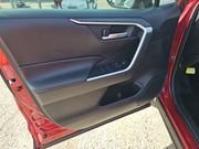 Certified Used 2019 Pearl Toyota XLE image 15
