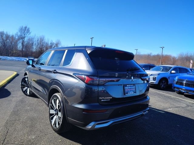 New 2026 Gray Mitsubishi SE image 5