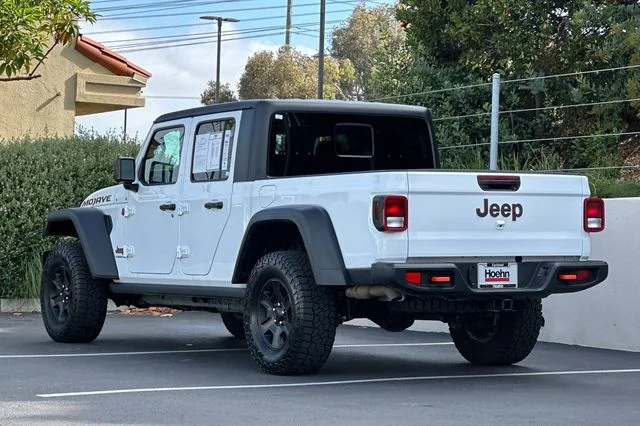 Used 2021 White Jeep Mojave image 3