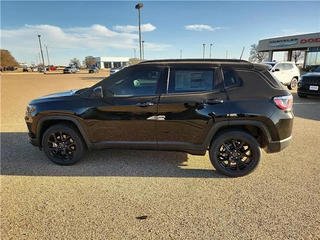 New 2026 Black Jeep LATITUDE ALTITUDE 4X4 image 2