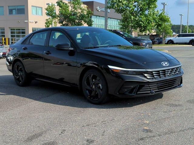 New 2026 Black Hyundai SEL Sport image 3