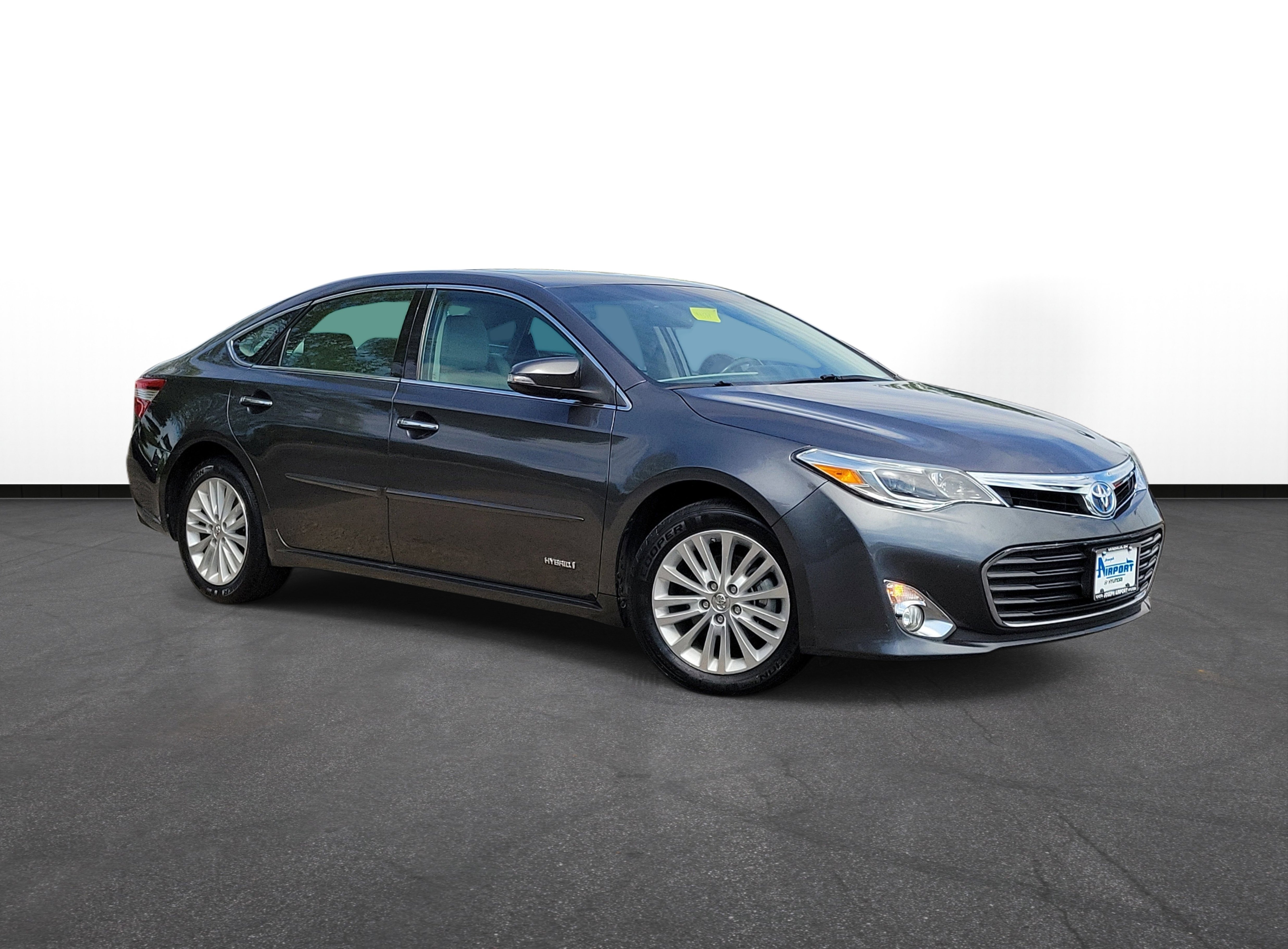 2015 Toyota Avalon XLE Touring Hybrid's photo