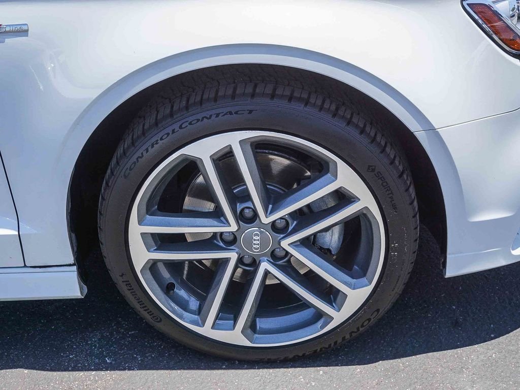 Used 2018 White Audi 2.0T Premium Plus image 9