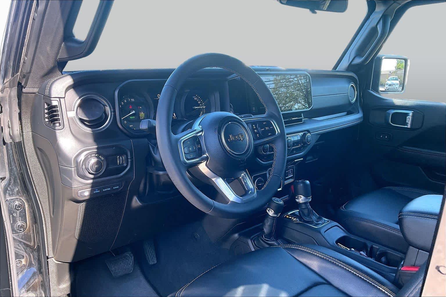 Used 2024 Black Clearcoat Jeep Sahara image 16