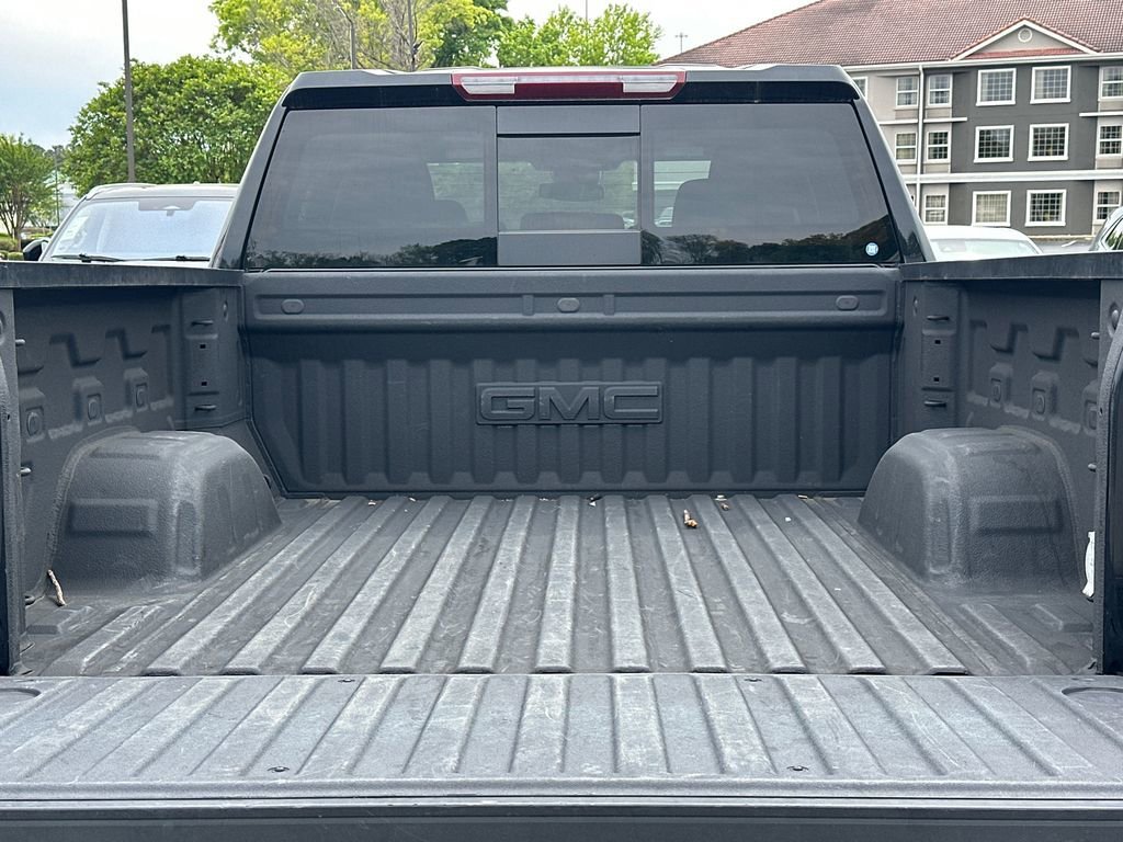 2025 GMC Sierra 1500 SLE - Photo 18