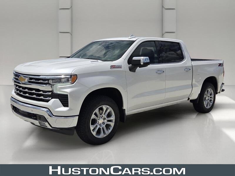 Used 2025 Pearl CHEVROLET 4WD CREW CAB 147" LTZ image 1