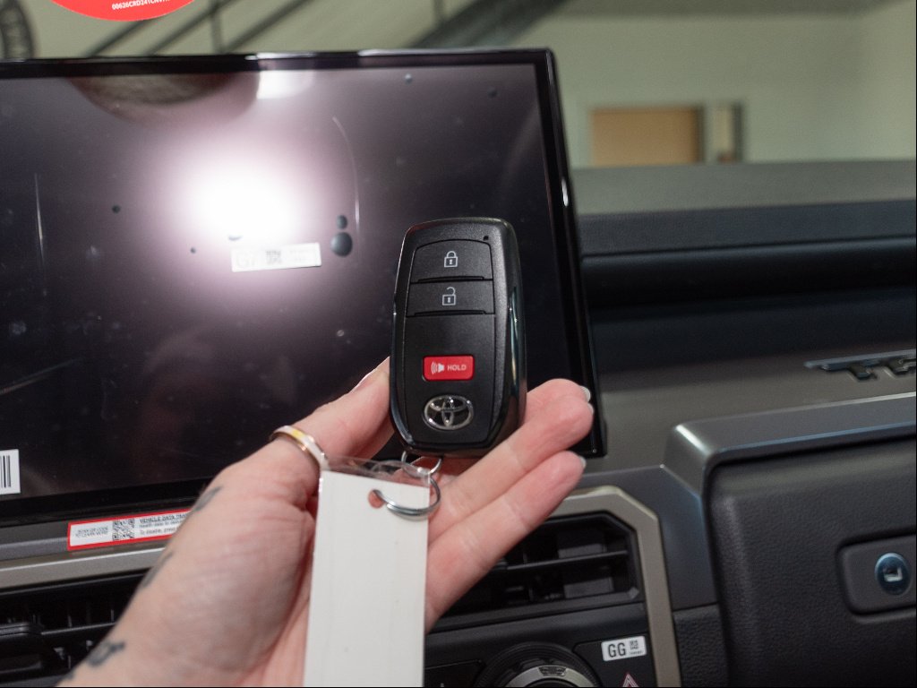 2026 Toyota Tacoma TRD Off Road - Photo 16