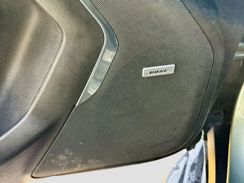 Used 2024 Green Chevrolet Premier image 20