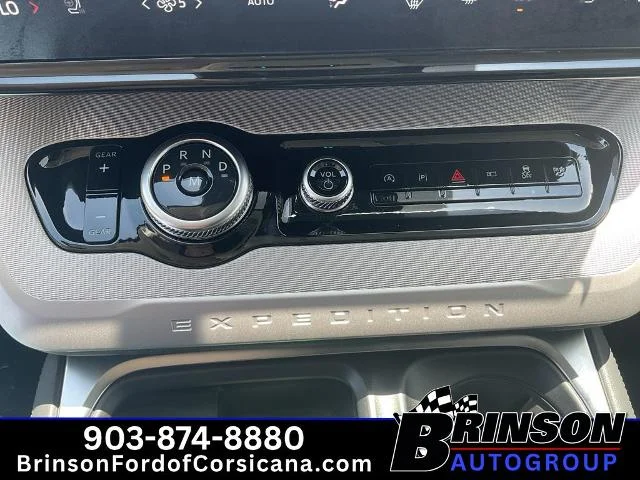 New 2027 Glacier Gray Metallic Tri-Coat Ford Active image 34