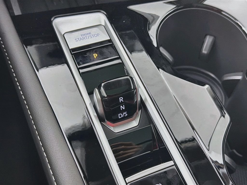 New 2026 Pure Gray Volkswagen 2.0T SE w/Technology 4MOTION image 16