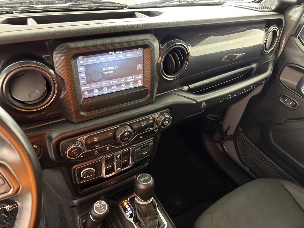 Used 2022 Gray Jeep Unlimited Sport Altitude image 30