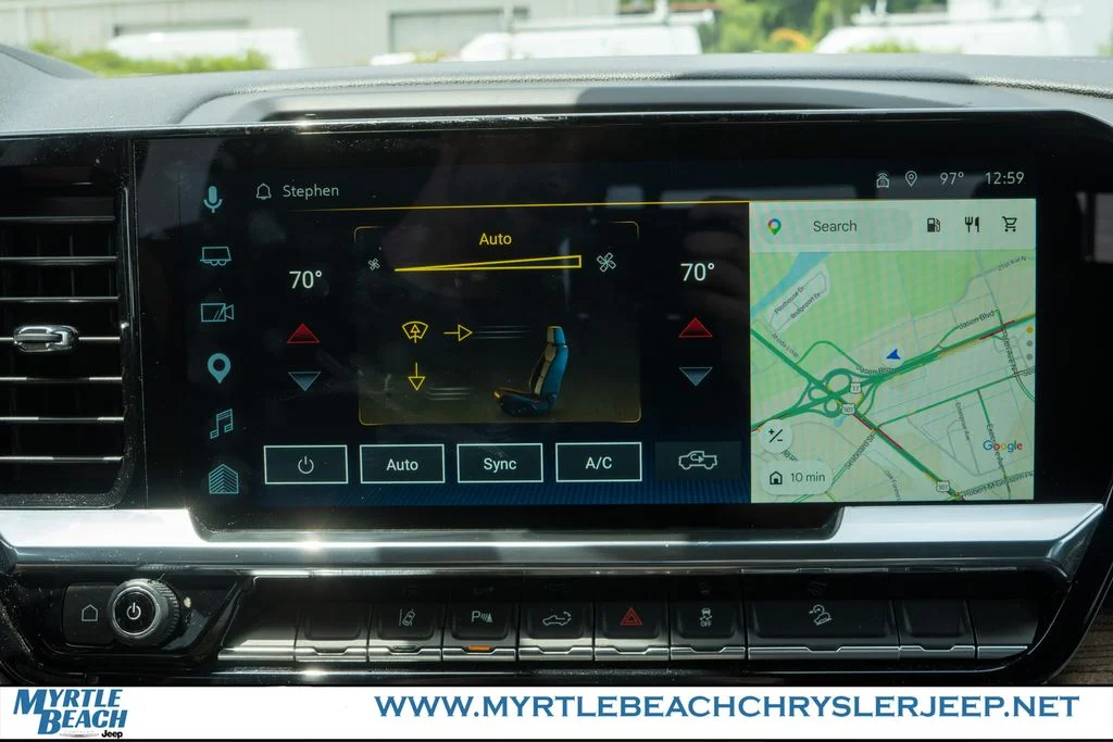 Used 2025 Lakeshore Blue Chevrolet LT image 22