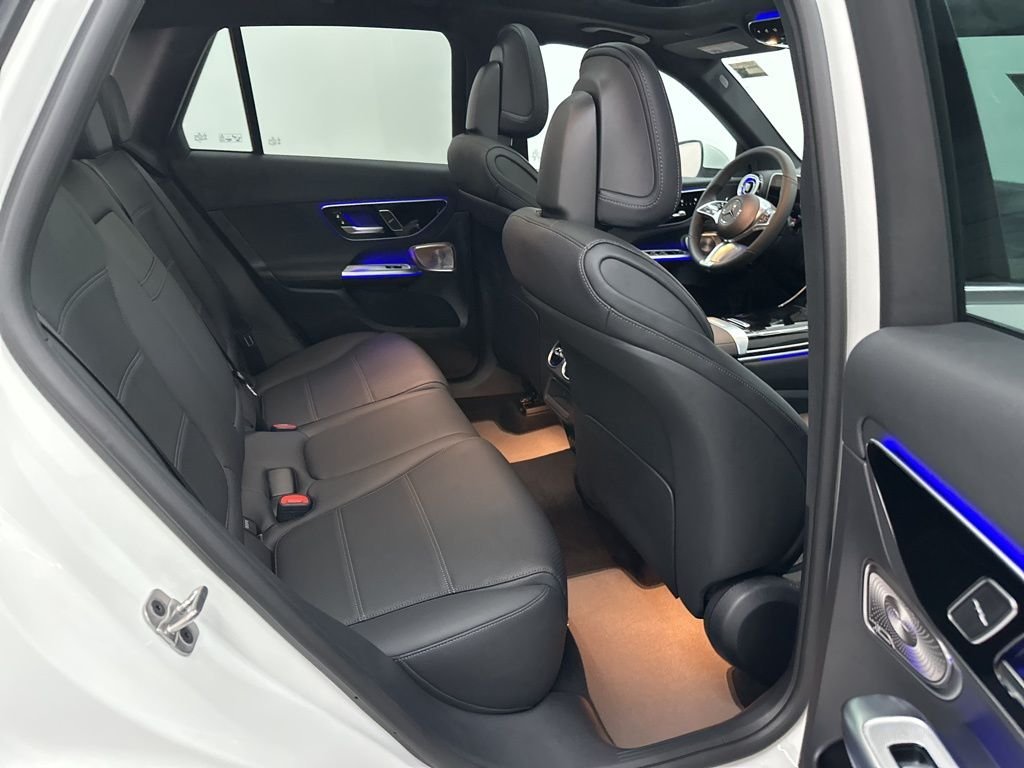 Certified Used 2026 White Mercedes-Benz GLC 300 image 15
