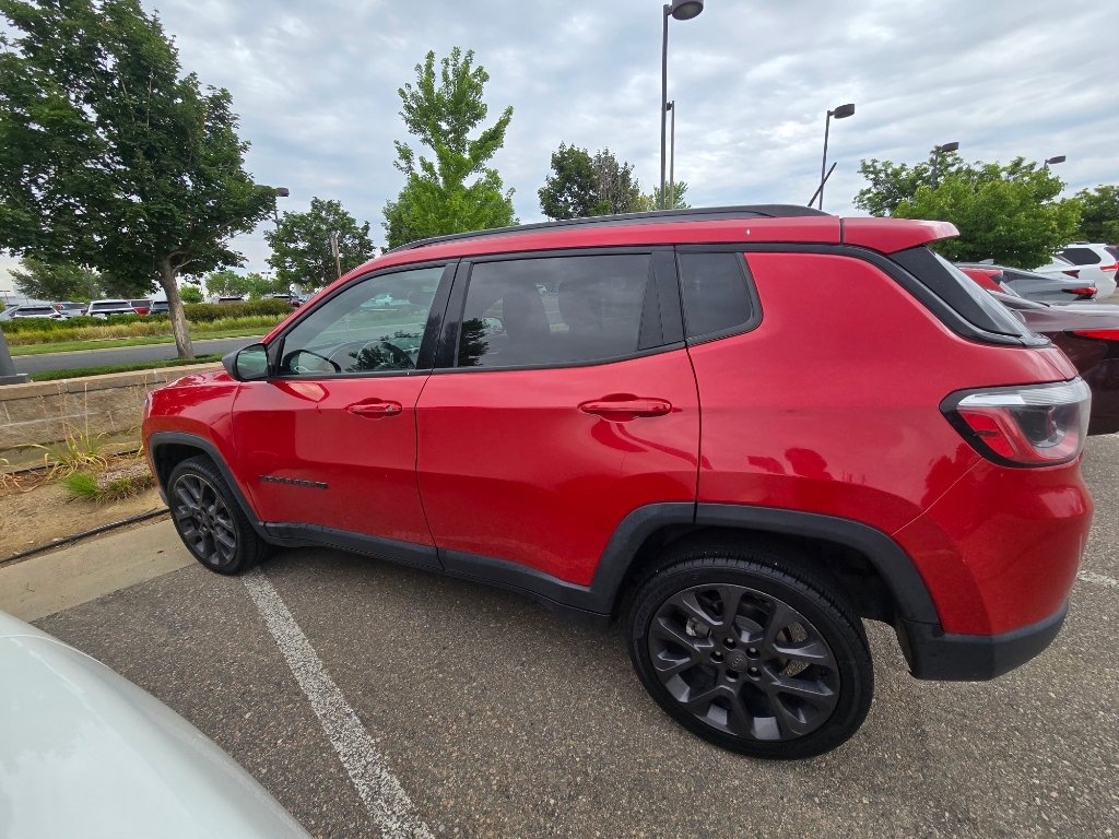Used 2021 Redline Pearlcoat Jeep 80th Anniversary image 12