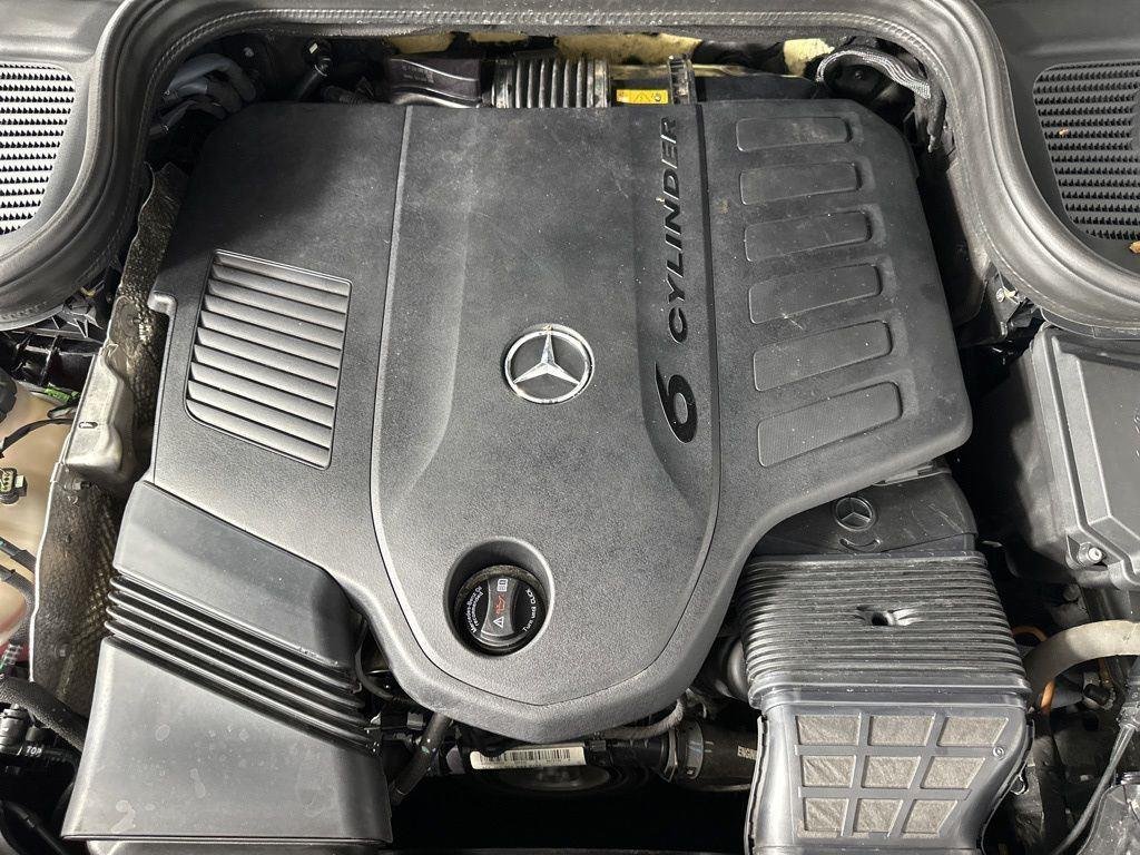 Used 2023 Black Mercedes-Benz GLE 450 image 31