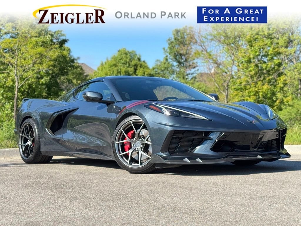2020 Chevrolet Corvette Stingray Coupe 3LT's photo