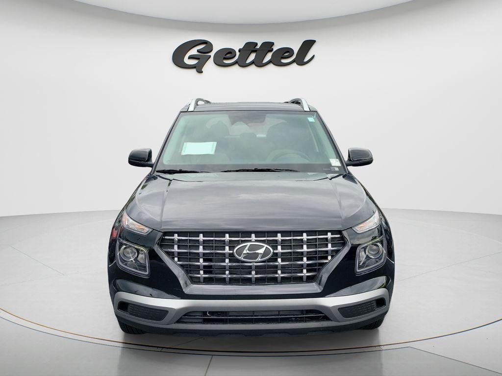 New 2026 Black Hyundai SEL image 2