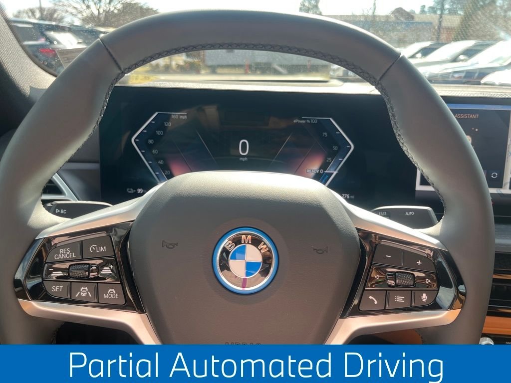 Used 2026 Red Metallic BMW xDrive40 image 17