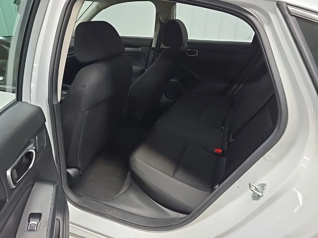 Used 2023 White Honda LX image 30