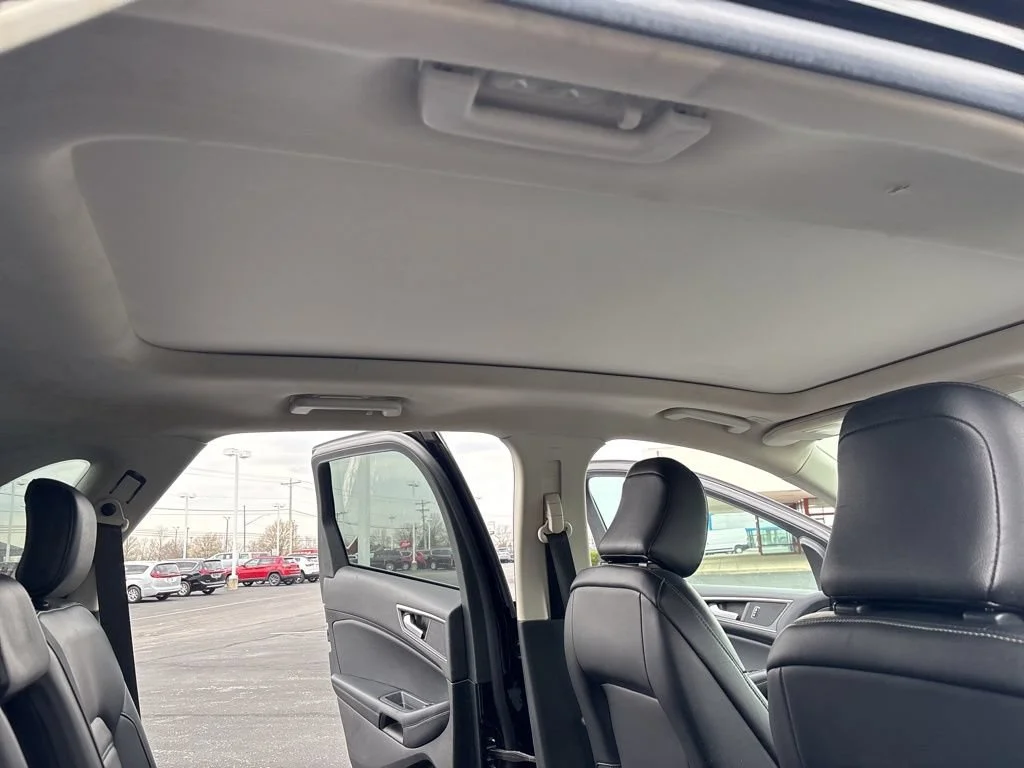 2022 Ford Edge SEL - Photo 48