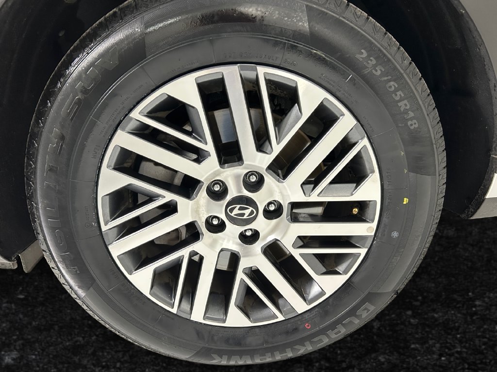 Used 2026 Silver Hyundai SEL Convenience image 25