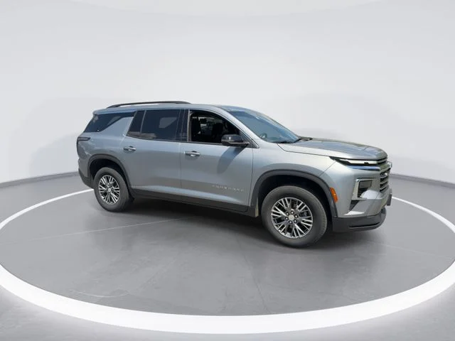 Used 2024 Gray Chevrolet LT image 2