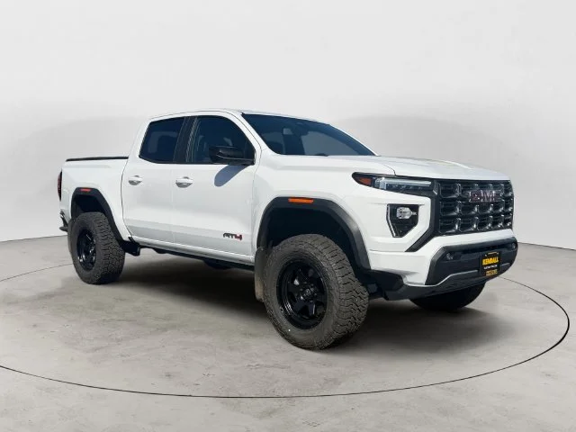 Used 2024 White GMC AT4 image 4