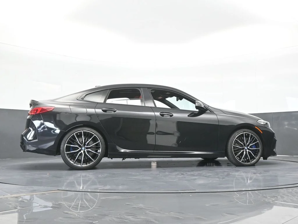 Used 2022 Black Sapphire Metallic BMW M235i xDrive image 61