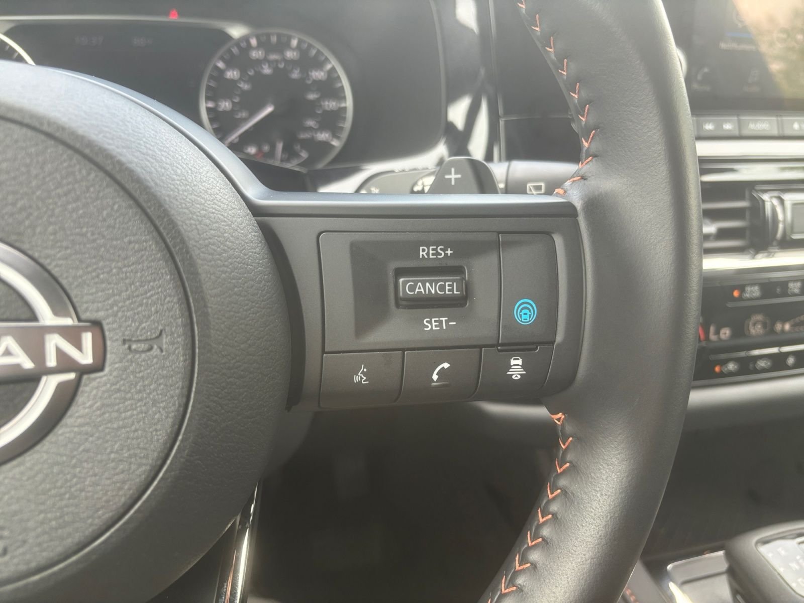 Used 2025 Black Nissan Rock Creek image 23
