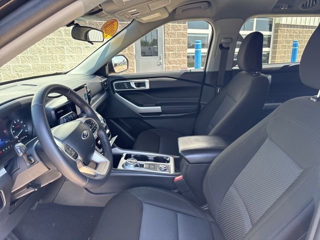 Used 2024 Black Ford XLT image 13