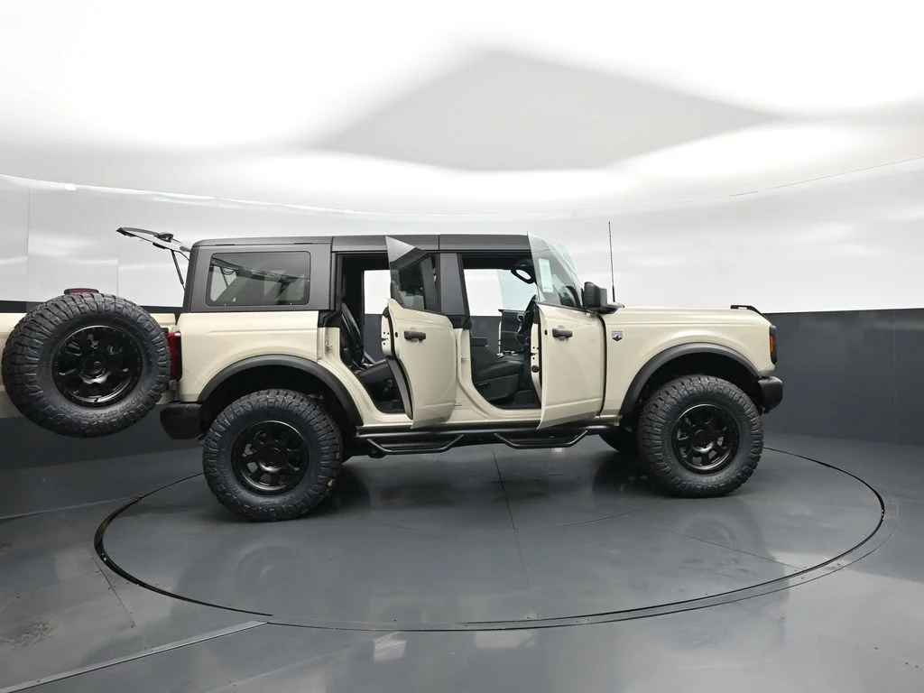 New 2026 Desert Sand Ford Big Bend image 4