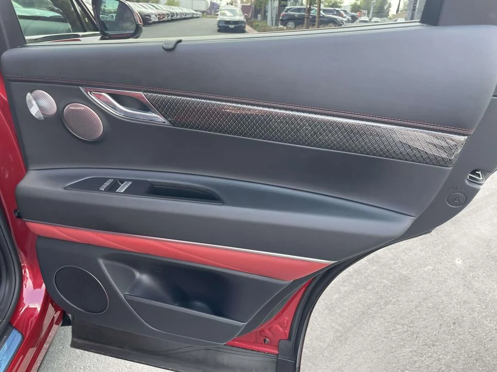 New 2026 Red Genesis 3.5T e-SC image 25