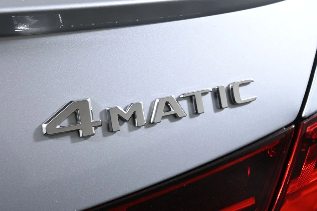 Used 2026  Mercedes-Benz C 300 image 36
