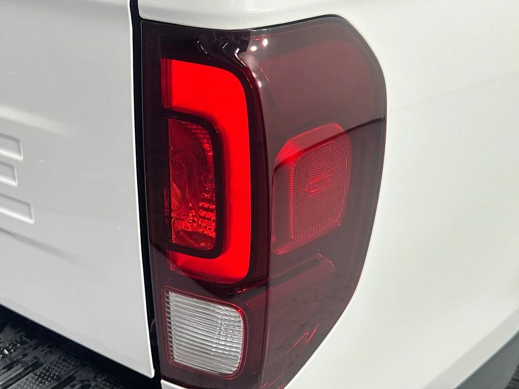 New 2026 Platinum White Pearl Honda RTL image 11