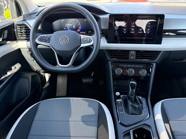 New 2026 Pure White Volkswagen 1.5T S image 24