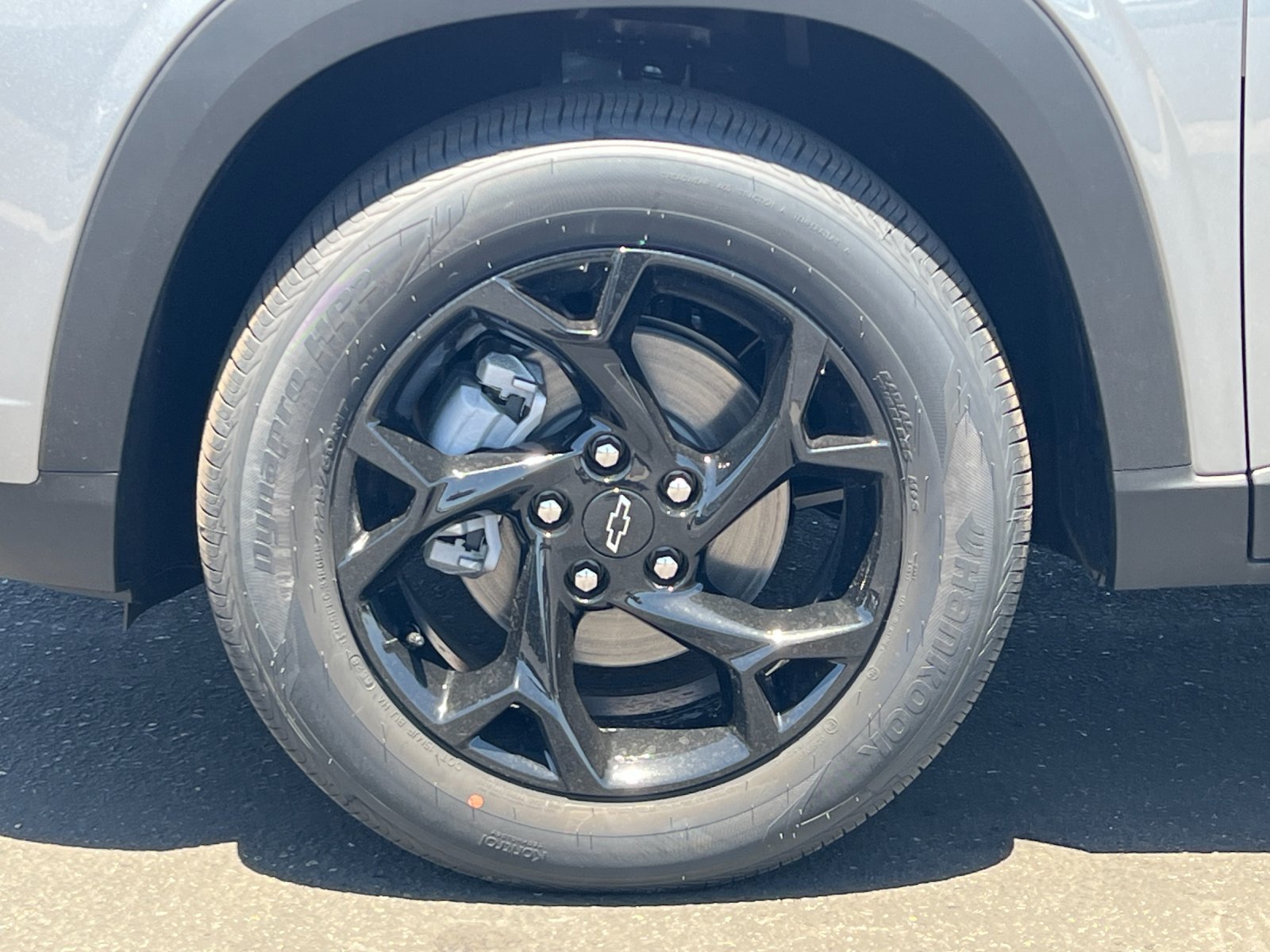 2026 Chevrolet Trax LT - Photo 25