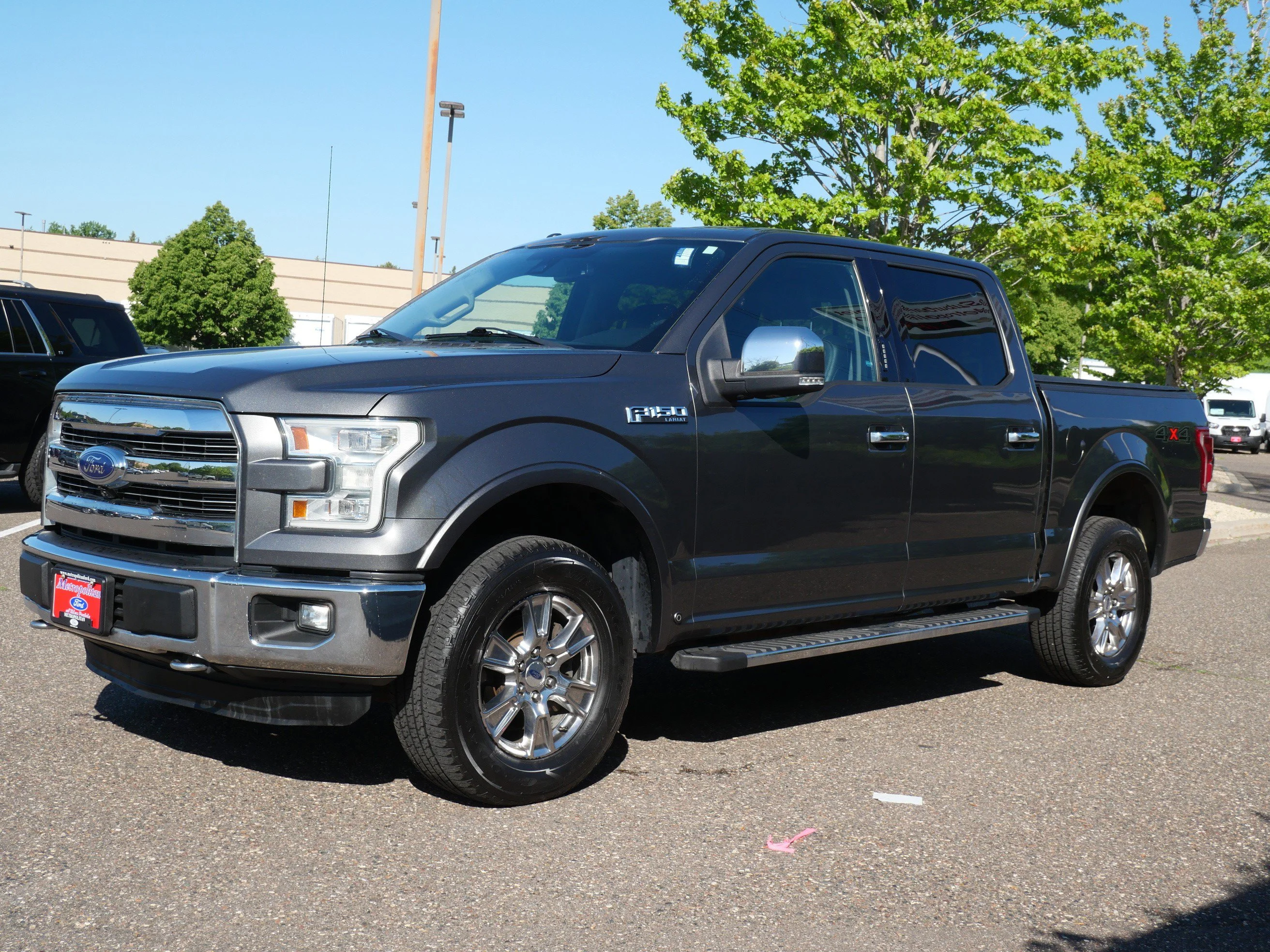 Used 2015 Magnetic Metallic Ford Lariat image 3