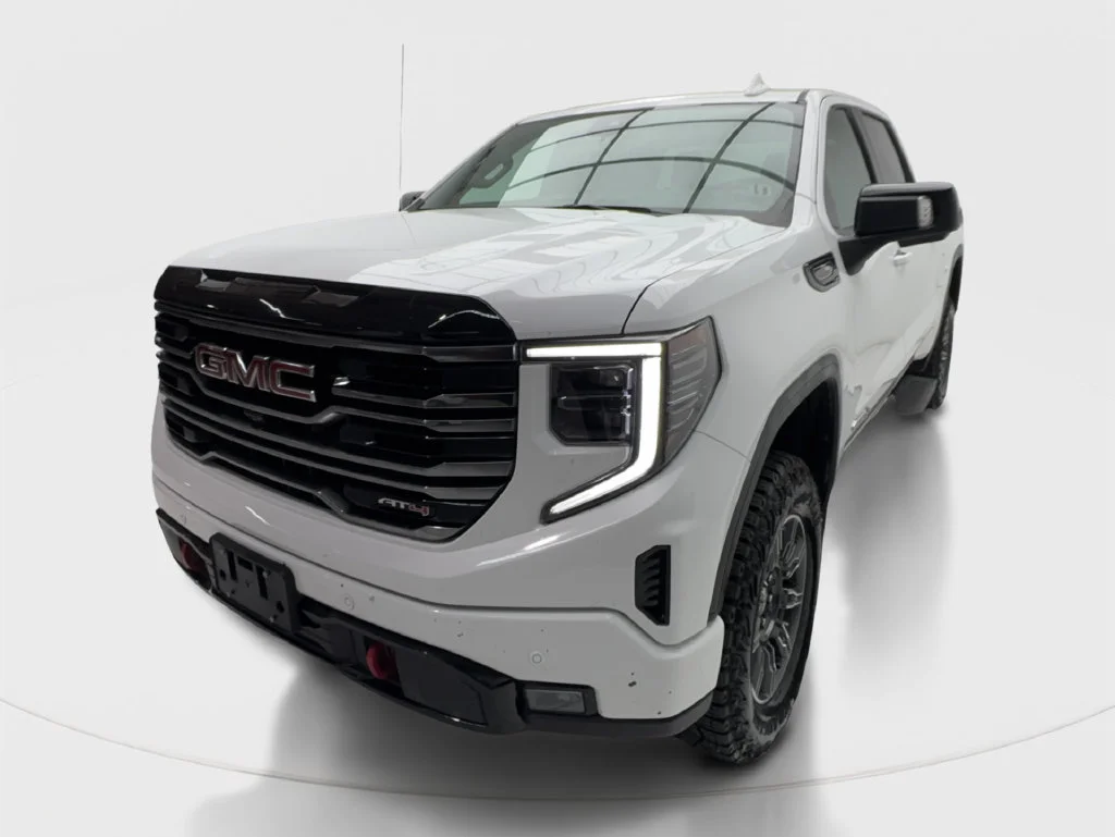 Used 2025 White GMC AT4 image 5