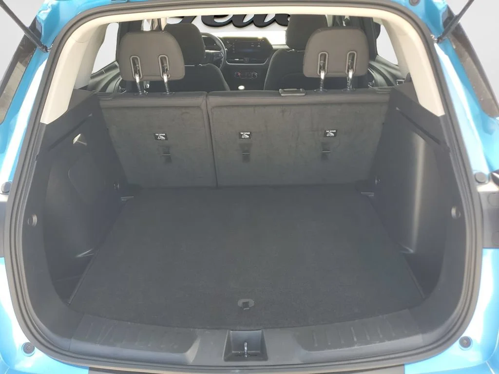 Used 2025 Marina Blue Metallic Chevrolet LS image 14